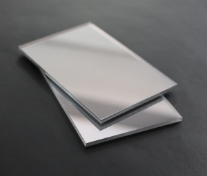 OUTLET PLEXI Lustro Srebrne 3mm Cięte Na Wymiar (szerokość maks 22,9cm)